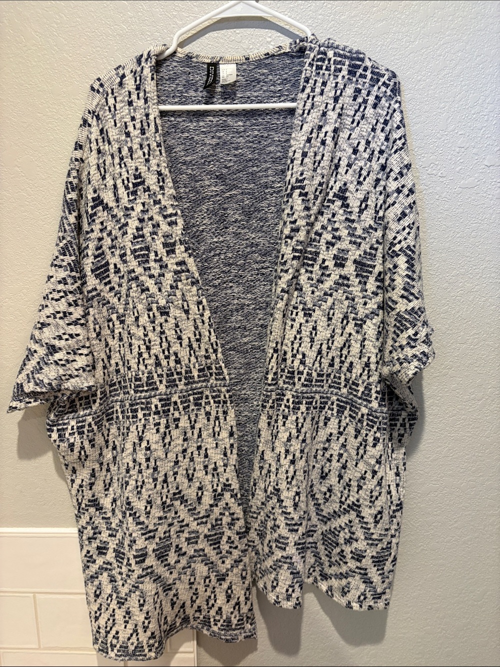 H&M Navy and Cream Patterned Open-Front Cardigan